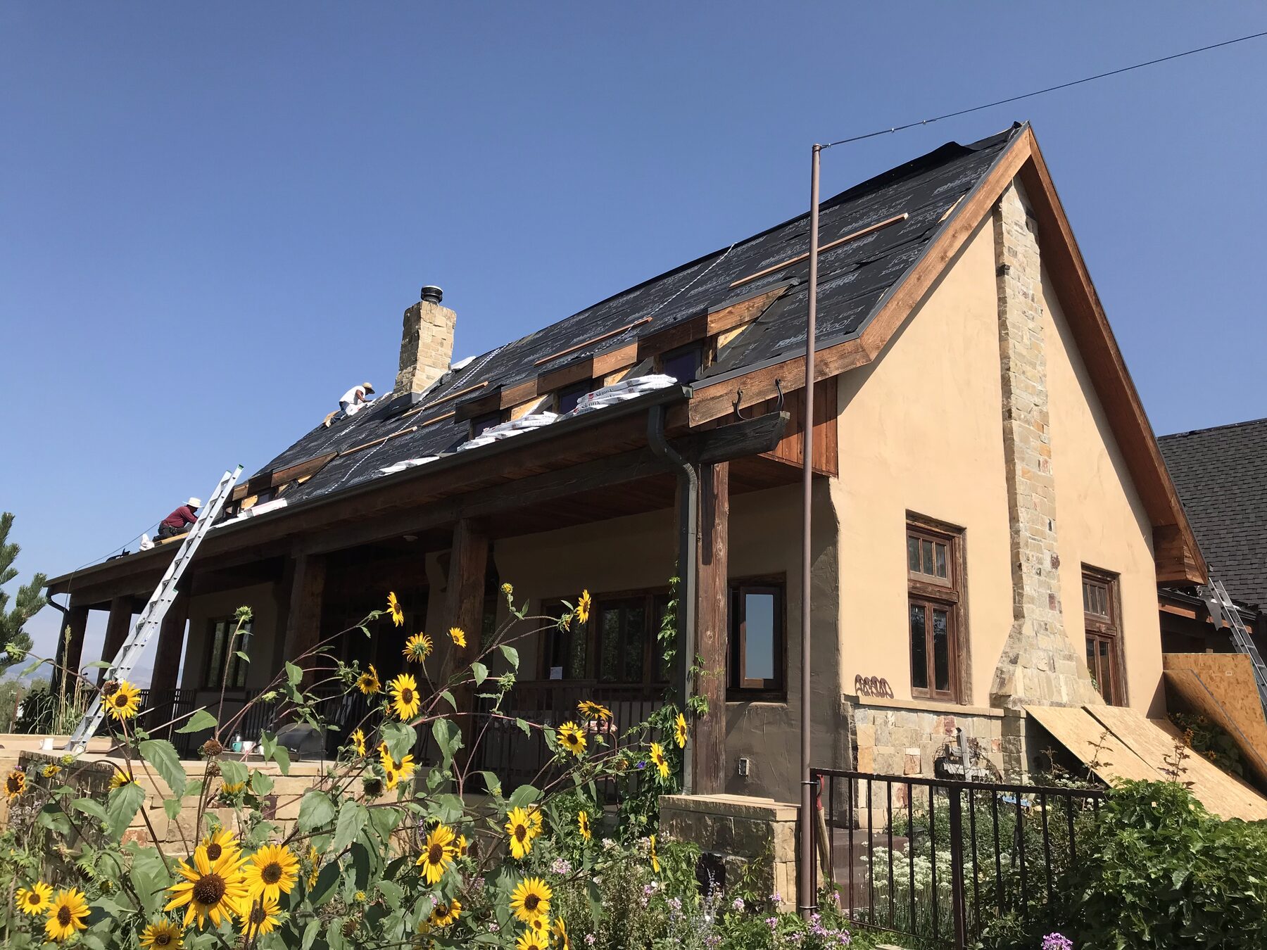Roofco roof project with new shingles and underlayment